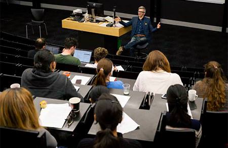 Entrepreneur and pitch coach Daniel Batten with students at the Future Leaders Programme